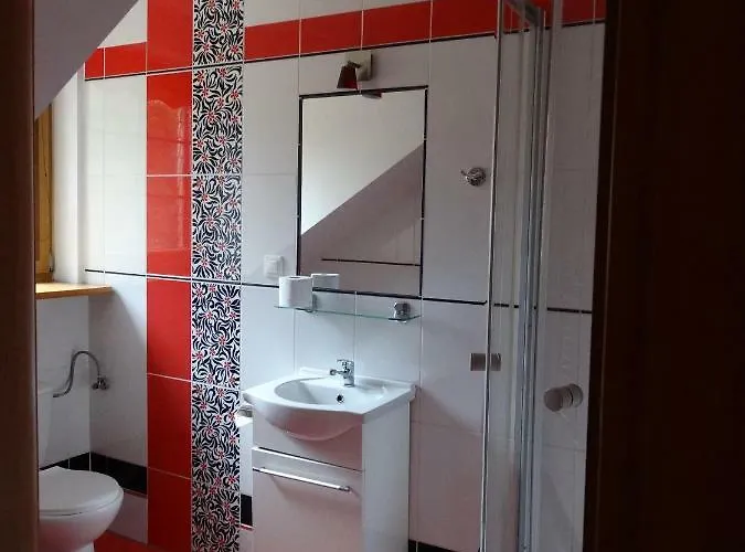 Dworek בית אירוח