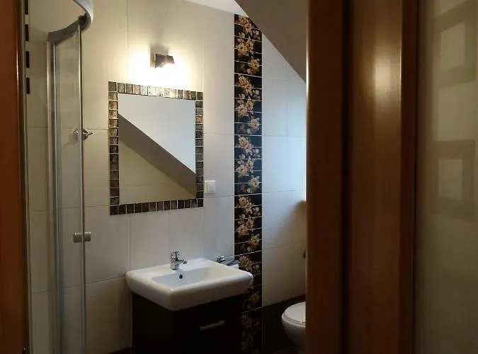 Dworek * 卡尔帕奇